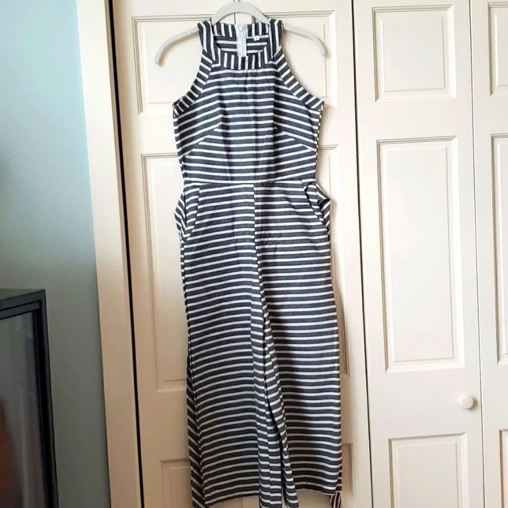 Jumper Capri Wide Leg, Size S, NWOT!